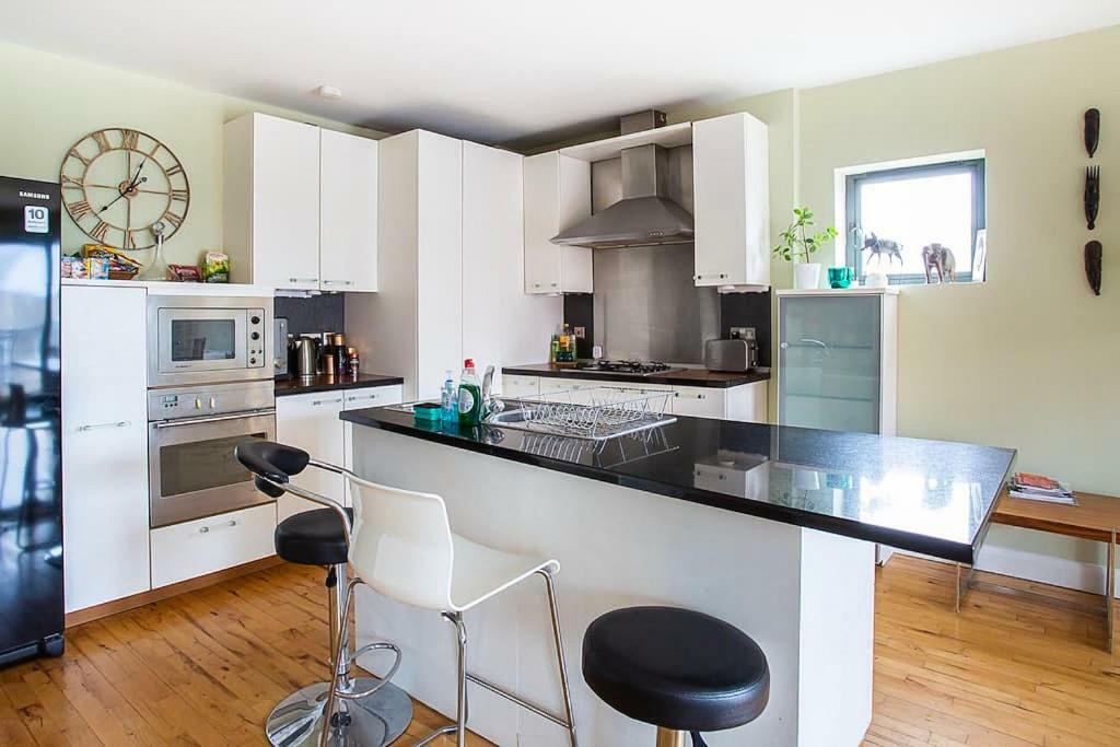 Spacious Belfast City Centre Duplex Apartment Ngoại thất bức ảnh
